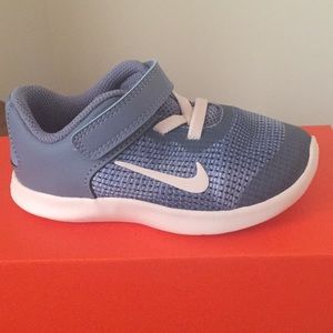 Toddler Girls New Nike Tennis Shoes